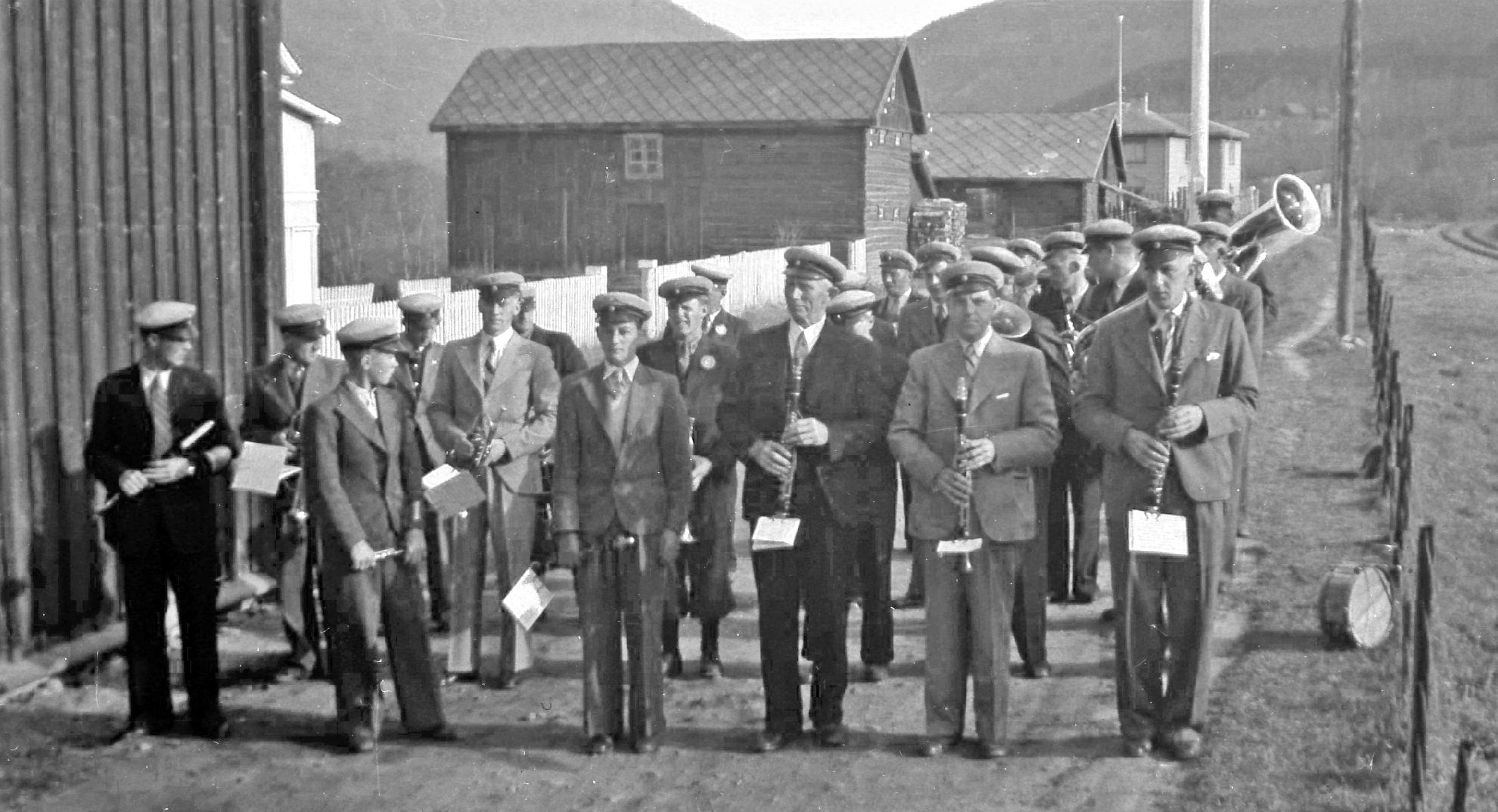 17. mai 19392.