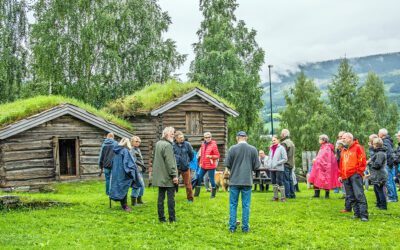 Dei bygde eit tun, og du er velkommen!